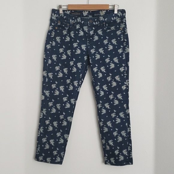 J CREW INDIGO FLORAL DENIM CROPPED MATCHSTICK JEANS, WOMEN'S WAIST: 30, $29 - Picture 7 of 8